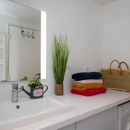 Le Reve, Les Pieds Dans L'eau, Face A L'ile De Re * La Tranche-sur-Mer