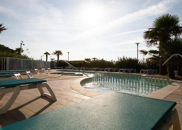 Le Rêve, Les Pieds Dans L'eau, Face à L'ile De Ré * La Tranche-sur-Mer
